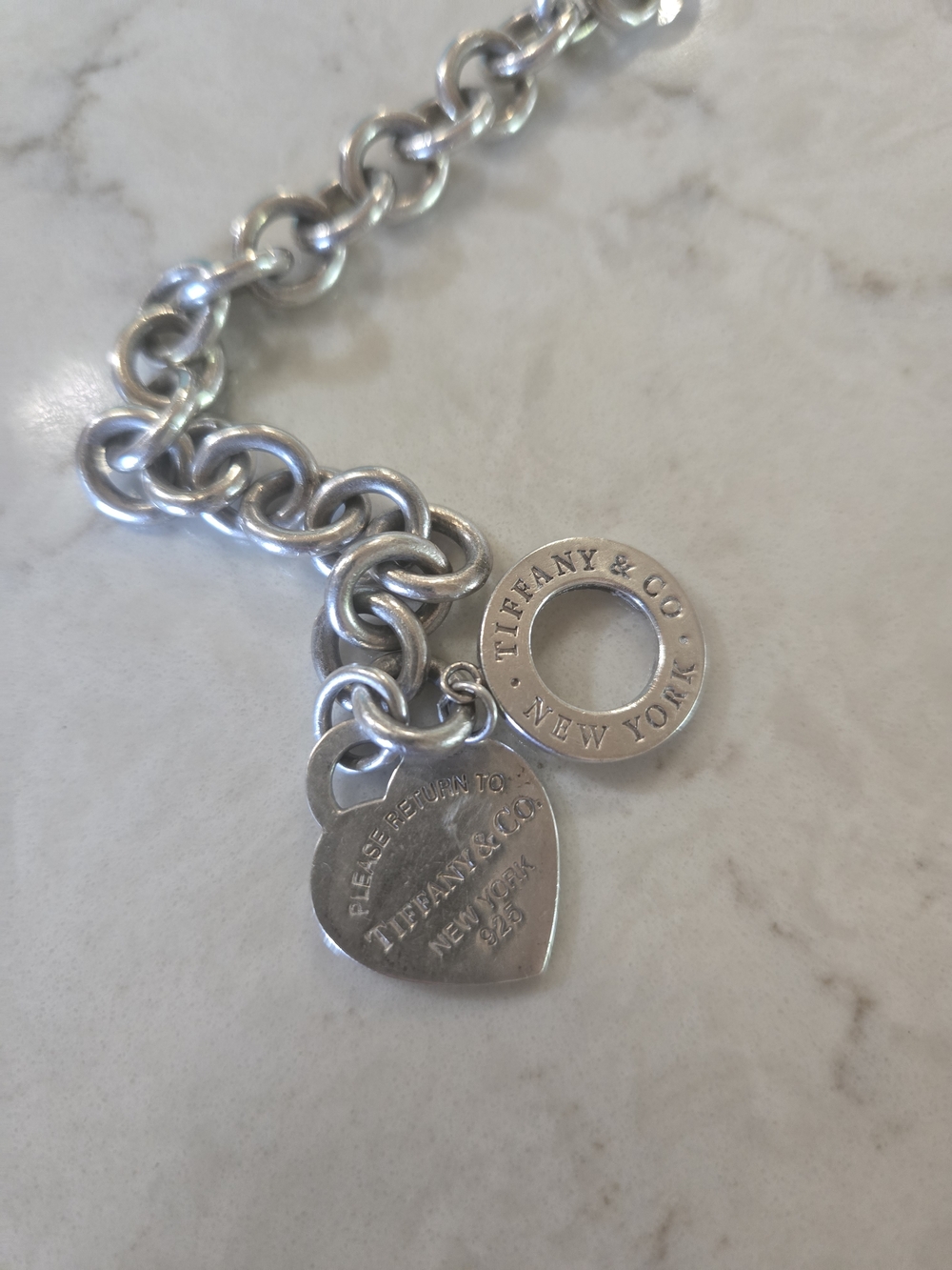 ✨ SALE Return To Tiffany's Heart Charm Bracelet w/ Box - Picture 3 of 15